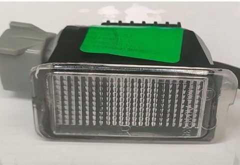 Farol de patente derecho parachoques trasero Maxus T60 2017/2024 - genérico