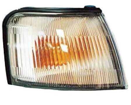 Farol delantero derecho de un Toyota Tercel fabricado entre 1991 y 1994, vista principal. Repuesto para automóviles en Chile.