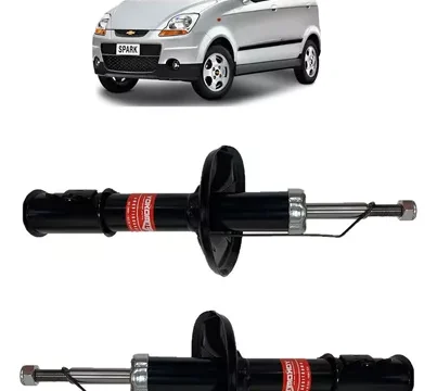 Amortiguador delantero derecho de un Chevrolet Spark modelo 2005 en adelante, enfocado en el gas - Alt text SEO en español para audiencia chilena