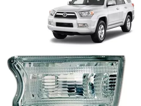 Farol delantero izquierdo de un Toyota 4Runner modelo 2010-2013.