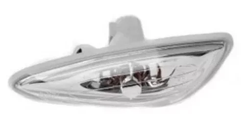 Farol lateral izquierdo de un Mazda 6 del 2008 al 2014.