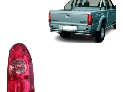 Farol trasero derecho de un Mazda B2500 4Wd modelo 2002-2006.