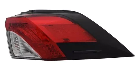 Farol trasero derecho exterior con tecnología LED para Toyota Rav4 del año 2019 en adelante. Es posible ver parte de la carrocería del automóvil. Ideal para reemplazo o reparación.