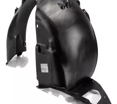 Guardabarro delantero derecho de un Peugeot 208 modelo 2012 a 2018. Parte de un automóvil, ideal para reparaciones y reemplazos en Chile.