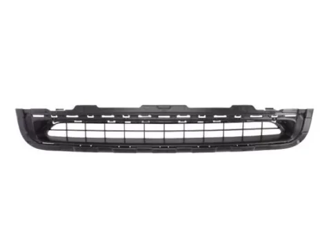 Auto Renault Fluence 2011/2012 con el frente y faros en primer plano.