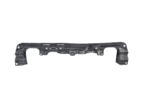 Fotografía del spoiler delantero de un Toyota Hilux Revo modelo 2016/2019.