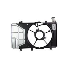 Reemplazo del electroventilador en un Toyota Yaris 2018 en adelante con depósito incluido, imagen principal.