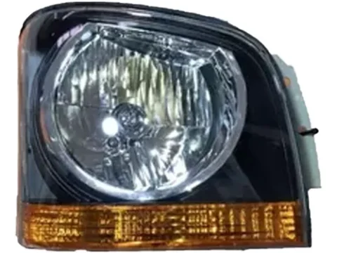 Faro delantero derecho de un Kia Frontier 2003/2004. Repuesto original para vehículos en Chile.