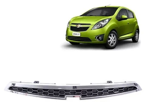 Rejilla superior de un Chevrolet Spark Gt del año 2011/2012, imagen principal.