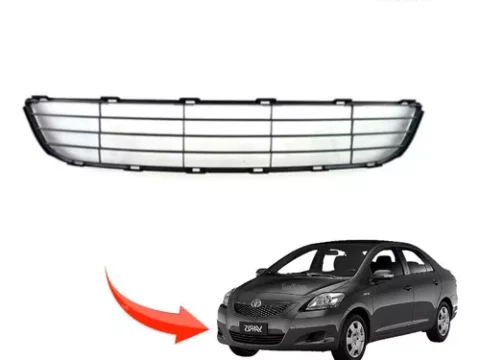 Rejilla Parachoques Toyota Yaris Sedan 2006/2013 - Imagen principal con detalle del producto y modelo de automóvil. ¡Descúbrelo aquí!
