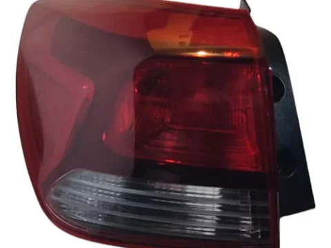 Farol trasero izquierdo de un Kia Rio 3 y 5 del 2017 al 2021, imagen principal.