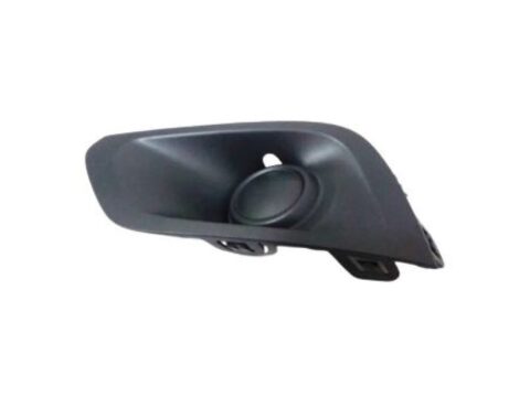 Repuesto original: tapa neblinero izquierda para Chevrolet Onix/Prisma versiones 2016 a 2020.