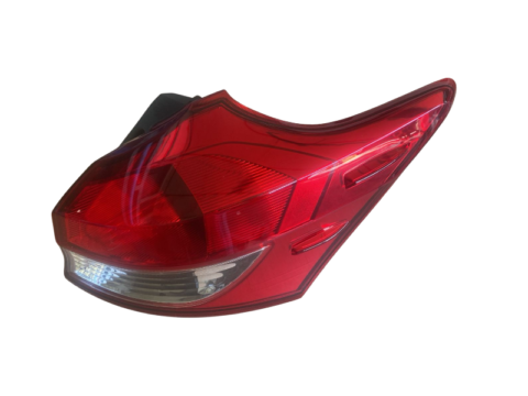 Farol Trasero Derecho Exterior Toyota Yaris 2018/2022 - Hatchback - Halogeno