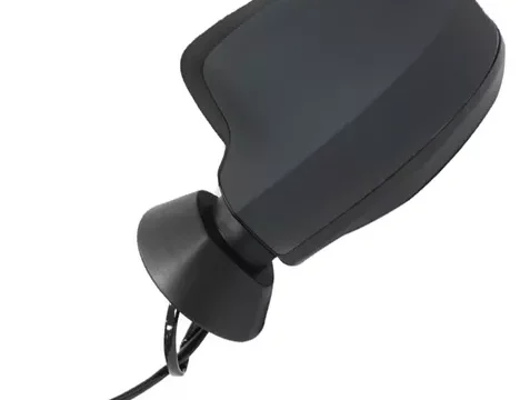Espejo lateral derecho eléctrico negro de un vehículo Renault Duster del año 2012 al 2019 y Sandero del 2009 al 2014.