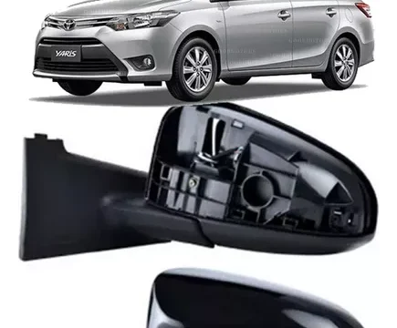 Detalle del funcionamiento del espejo izquierdo eléctrico de un Toyota Yaris modelo 2014 a 2020.
