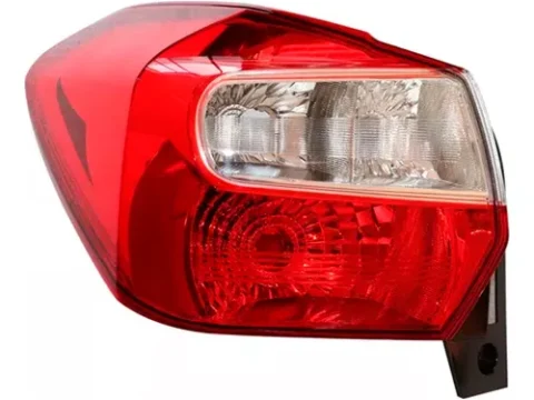 Fotografía del faro trasero derecho de un Subaru XV del año 2012 al 2016.