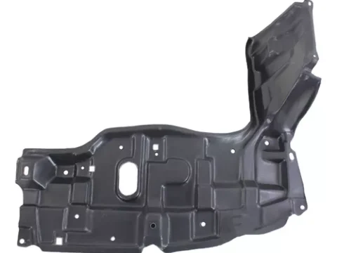Foto de un cubre motor inferior para Toyota Yaris del año 2014 al 2020, ideal para proteger el motor de tu vehículo.