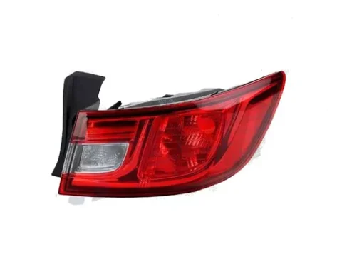 Faro trasero derecho de un Renault Clio modelo 2015/2017