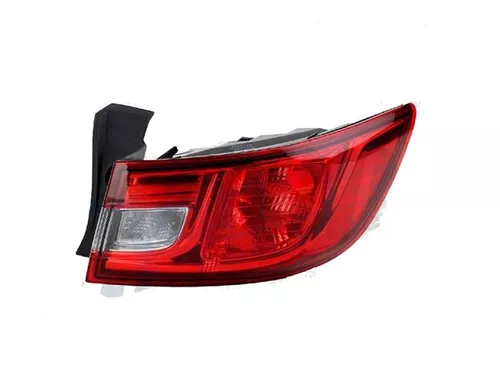 Farol Trasero Derecho Renault Clio 2015/2017 1 Faro trasero derecho de un Renault Clio modelo 2015/2017