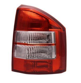 Farol trasero derecho de un Jeep Compass del año 2007 al 2010, repuesto de vehículo en Chile.