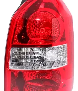Farol trasero derecho de un Hyundai Tucson fabricado entre 2004 y 2009.