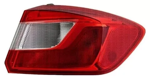 Farol trasero exterior izquierdo de un Chevrolet Cruze Sedán 2016 en adelante. Producto automotriz. Señal luminosa para vehículos.