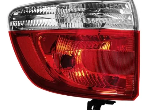 Faro trasero exterior izquierdo de un auto modelo Dodge Durango 2011/2014