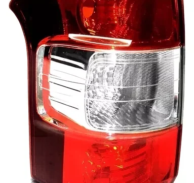 Foco trasero izquierdo de un Chevrolet Montana fabricado entre los años 2011 y 2018.